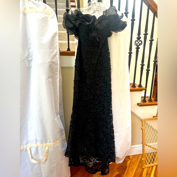 New Designer Black Dress. Montage by Mon Cheri - Picture 1 of 14